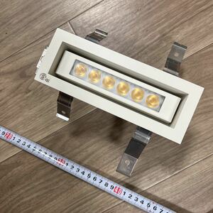 取り外し品　panasonicパナソニック LED 照明器具　LGB72611LE1