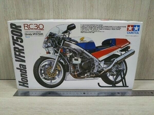 プラモデル タミヤ Honda VFR750R 1/12 オートバイシリーズ No.057 (14057)