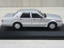 CAR-NEL Nissan CEDRIC CLASSIC SV(PY31) 1998 プレミアムシルバー_画像7