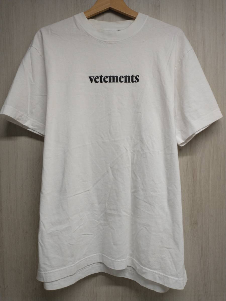 デウス エクスマキナ VETEMENTS ヴェトモン ロゴパッチ 半袖シャツ