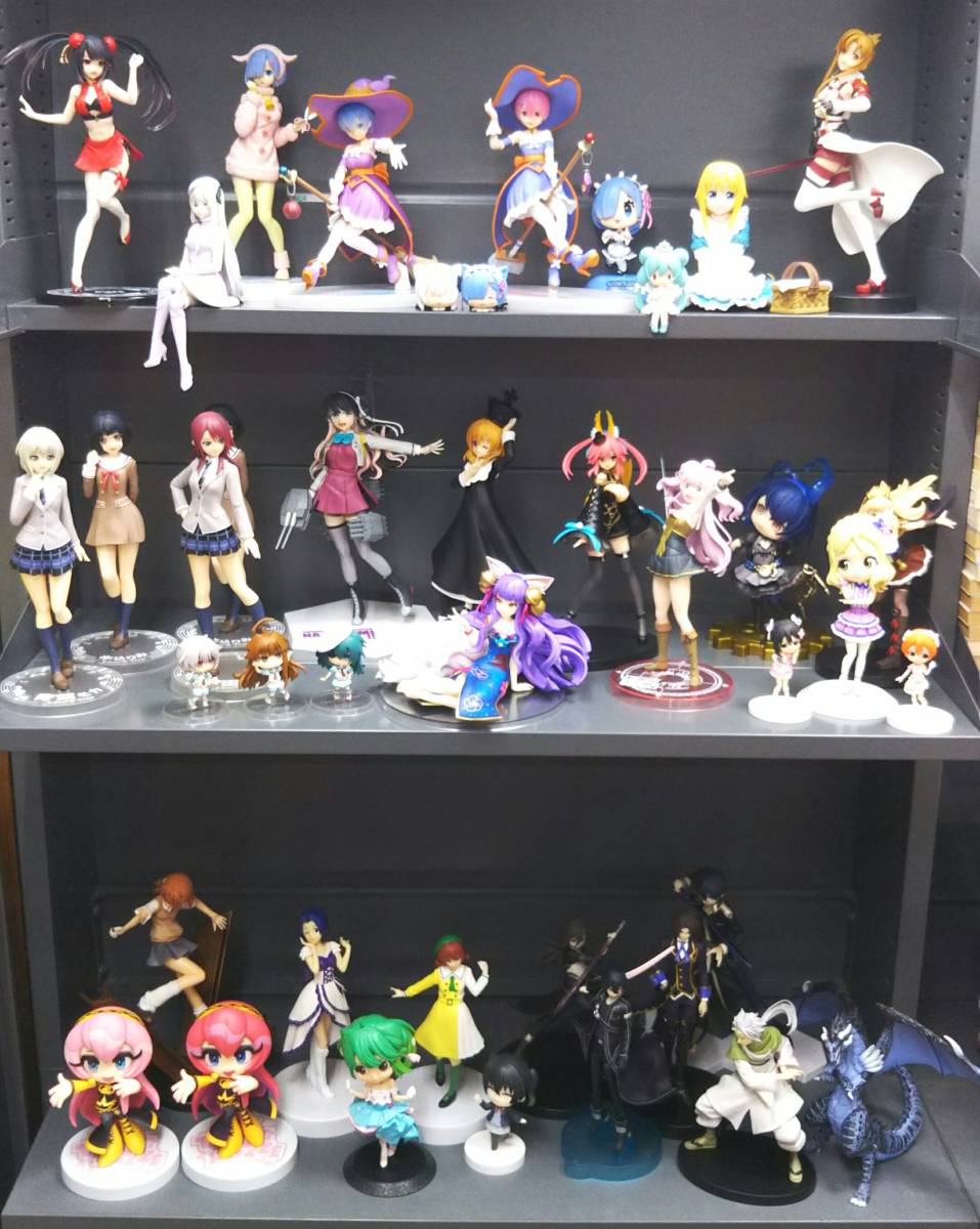 ヤフオク! -美少女フィギュア まとめ売りの中古品・新品・未使用品一覧