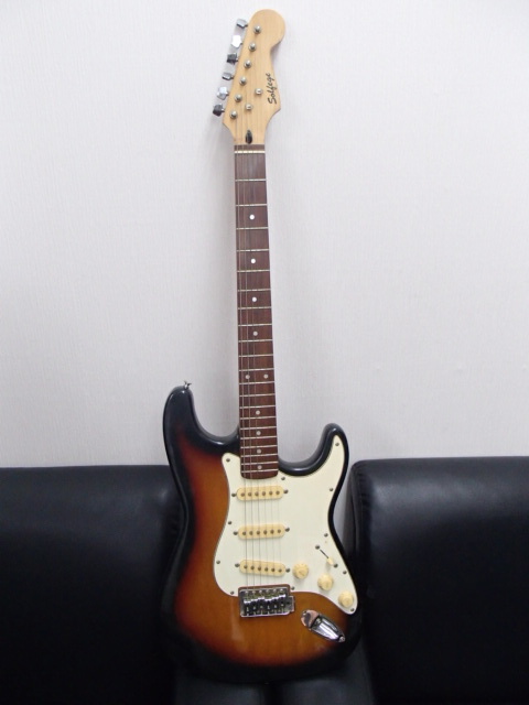 ヤフオク! -「サンバースト エレキ」(フェンダー) (本体)の落札相場