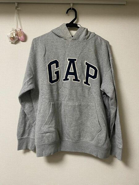 GAP スウェットパーカー