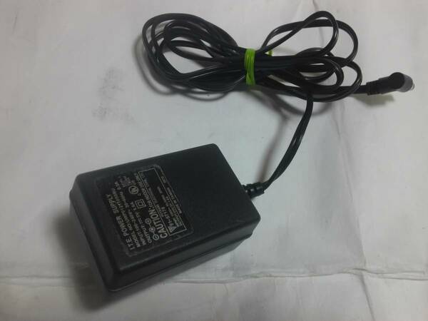 ●I.T.E POWER SUPPLY AC ADAPTER NO:uwpo1211050BU