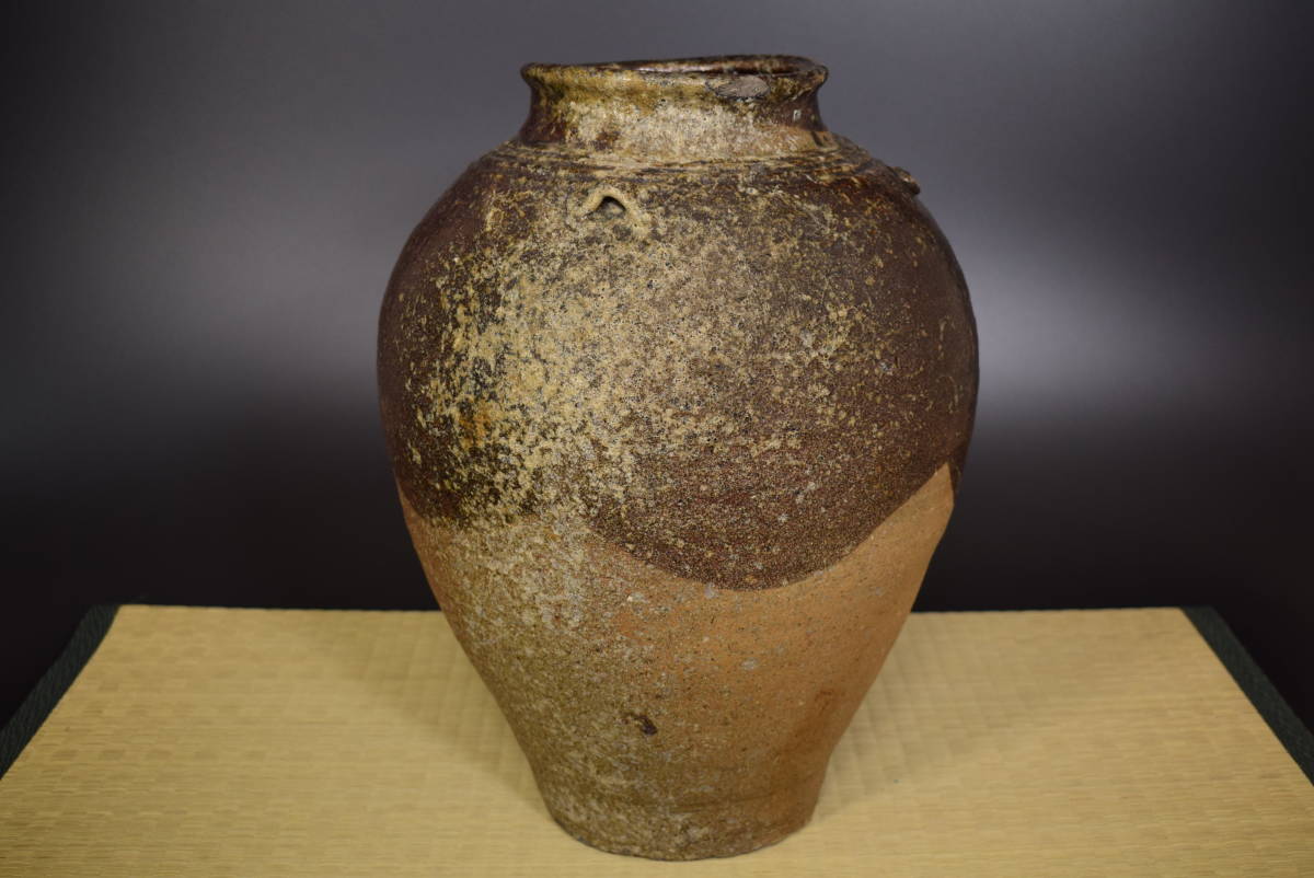 クーポンで半額☆2280円! 江戸時代中期頃 古丹波 流れ釉 茶壺 黒漆