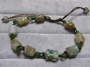 2027. natural .. jade bracele natural stone length adjustment possibility 