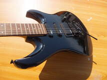 SATU338　エレキギター　アリアプロ2　THE　WARRIOR　Aria　Pro　Ⅱ　ギター　音出しＯＫ　黒　同梱不可　中古_画像3
