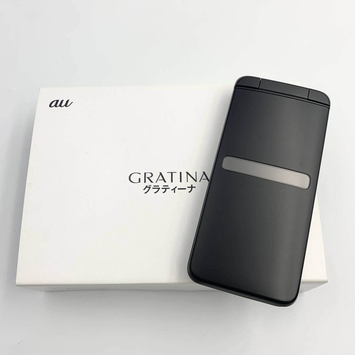 GRATINA(KYF39)墨(ブラック) 超美品 KYF39 GRATINA ブラック(墨) ガラケー 本体 白ロム 中古 土日祝発送OK