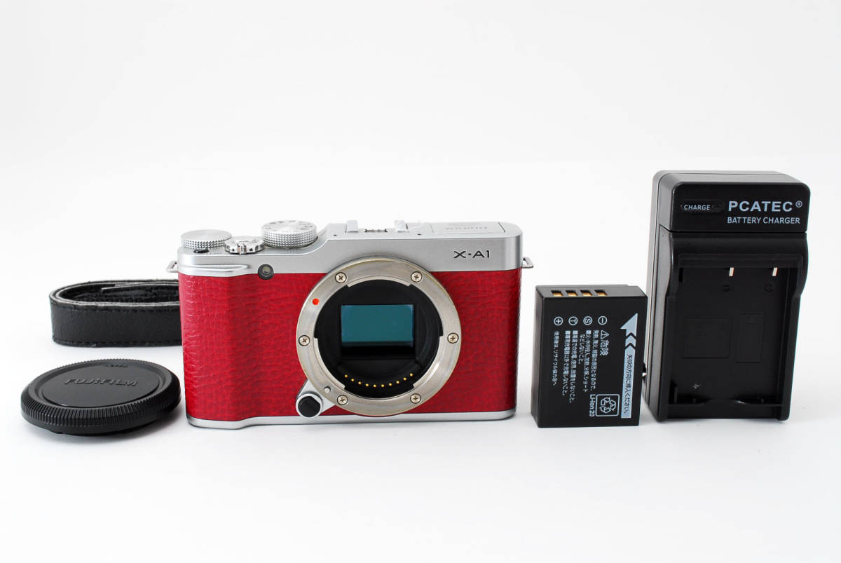FUJI FILM X−A1 RED X-A1