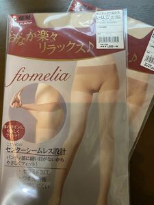 福助 センターシームレスパンスト　日本製　fiomedia L-LL くい込みにくい　おなか楽々リラックス　2足組　サワーベージュ