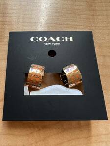 国内発送 新品コーチ Coach シグネチャー　ハギ―ピアス　ピンク