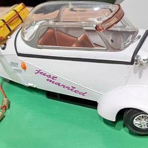 ヴィンテージ 1997 レベル 08971 Revell 1/18 メッサーシュミット Messerschmitt KR 200 - White 新婚旅行トランク付き 箱入り 激レアの画像10