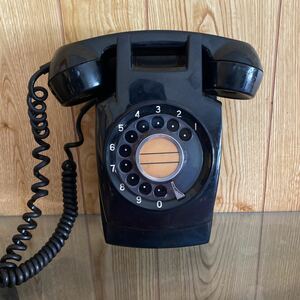 600-AiW wall hung type black telephone * interior as 