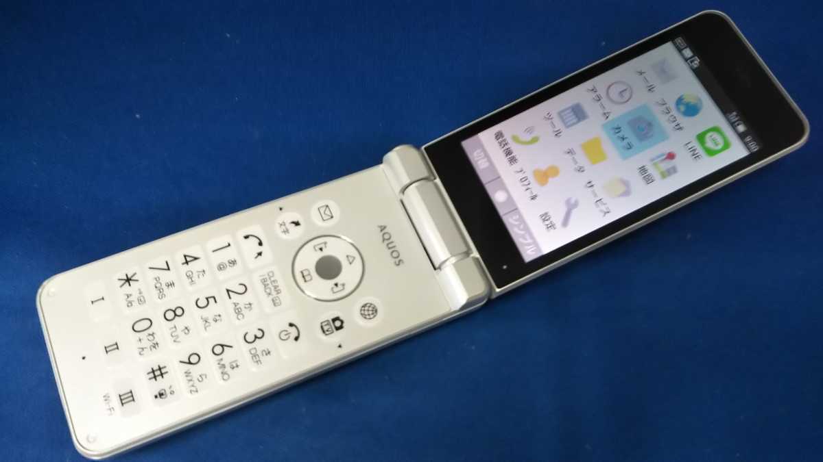 日本規格 - ソフトバンク AQUOSケータイ 4 ホワイト A205SH - トップ
