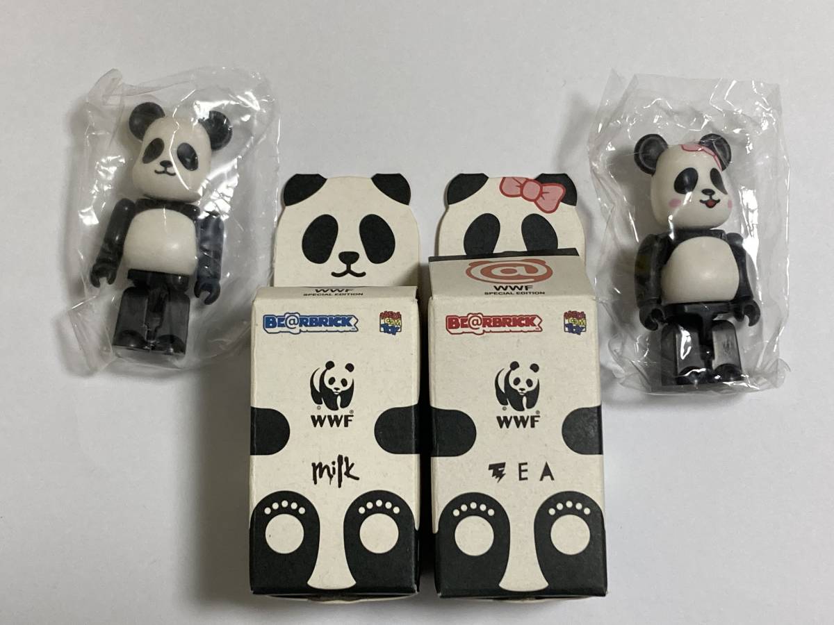 伊勢丹三越WWFチャリティー非売品パンダ白くまベアブリック400%二体