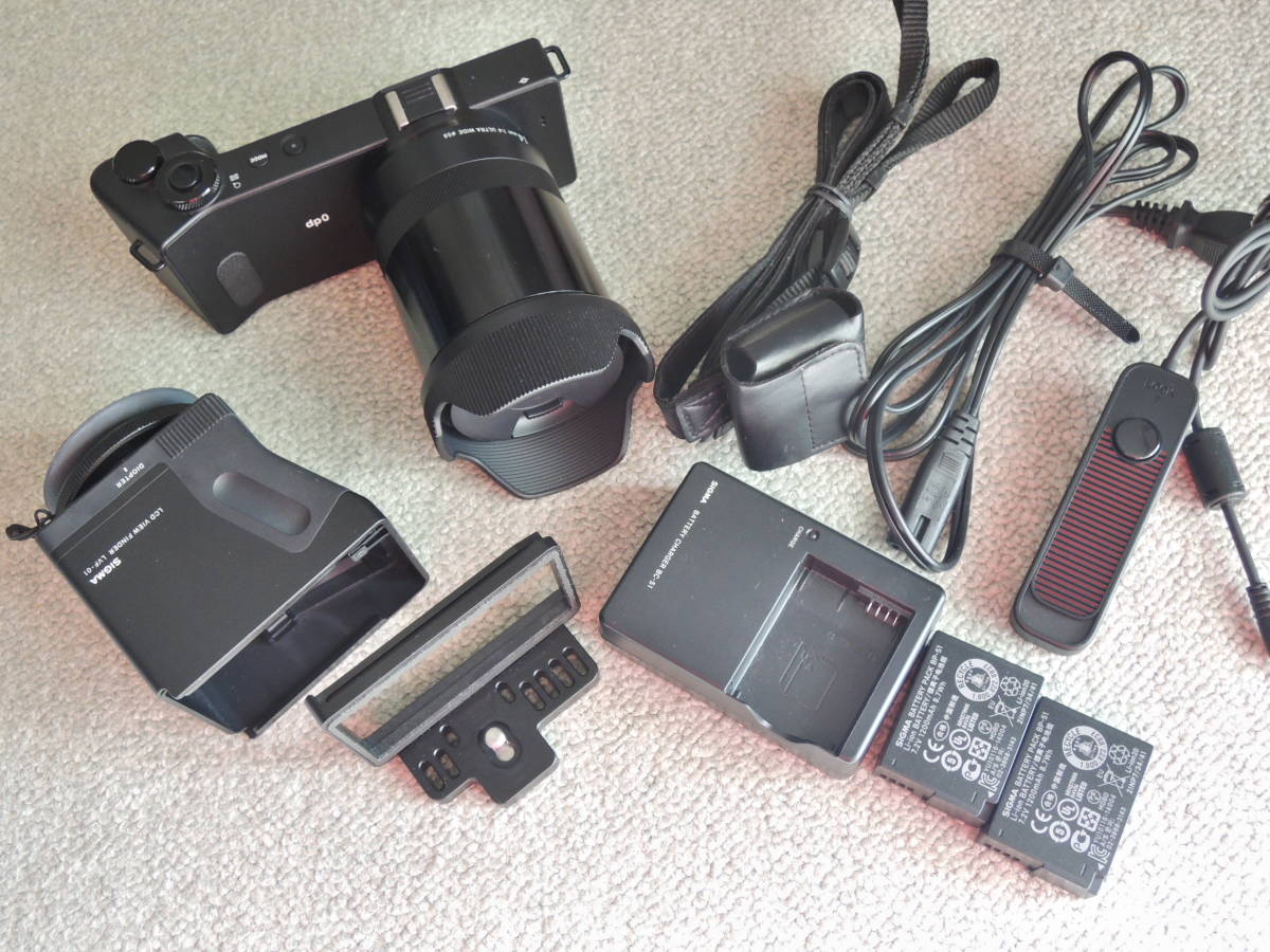 ヤフオク! -「sigma dp0 quattro」の落札相場・落札価格