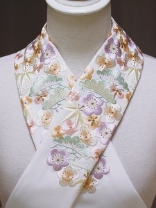  embroidery neckpiece H2653-12 free shipping Silelly( sill e Lee ) made in Japan white ground ..... neckpiece polyester neckpiece white. neckpiece 