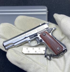 ★新品★1/3scale コルト　ガバメント　M 1911A1★ミニチュアモデルガン★サテンsilver★(金属製)★(木製グリップ)★アタッシュケース付属