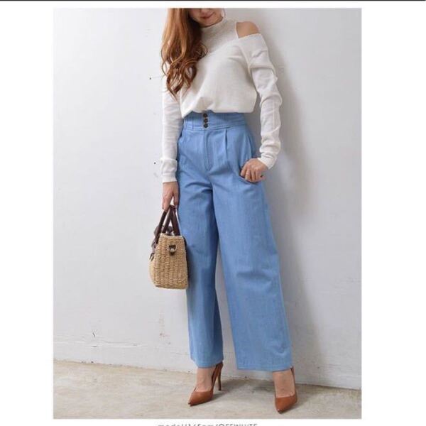 ★新品★LilyBrown 透かし編み オフホワイト 肩見せ ニット トップス