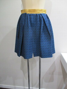 アヴィ　avie　日本製　スカート　ブルー黒