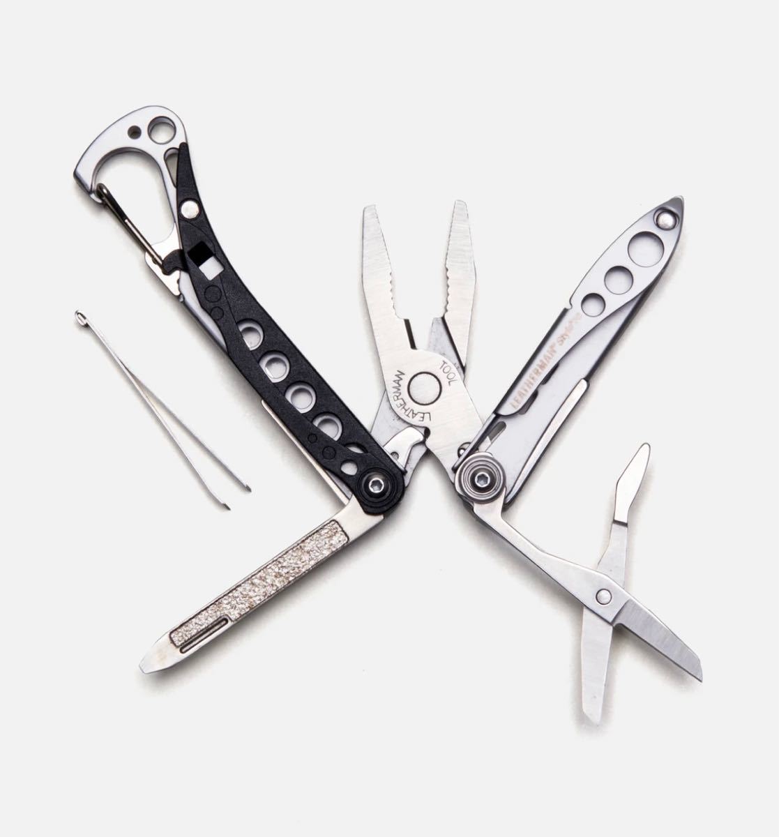 ◇新品未使用◇ LEATHERMAN 高級モデル チタン製 貴重なレザーケース