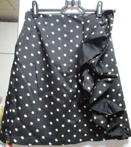  used *NICE CLAUP( Nice Claup ) polka dot miniskirt black black frill #2422