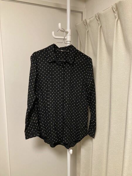 UNIQLO ユニクロ　水玉シャツ　サイズS 自宅保管品です。