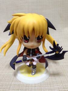  Magical Girl Lyrical Nanoha feito* Testarossa figure ......(?)