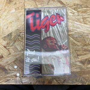 シHIPHOP,R&B TIGER - PUT IT ON アルバム,INDIE TAPE 中古品