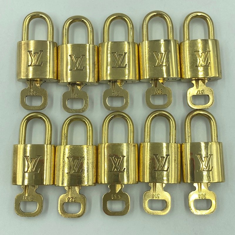 ヤフオク! -「ルイヴィトン パドロック 鍵」の落札相場・落札価格