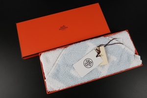 【新品・未使用】HERMES エルメス ハンドタオル ブルー系 綿100％ ブランド小物【KB39】