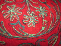 （会津若松・旧家・蔵出し）ハンドメイド・ウール製（　古い味わいのある・刺繍花模様玄関用絨毯　）貴重珍品_画像9