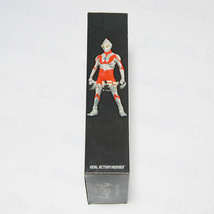 【中古】 RAH ウルトラマン B TYPE Ver.1.0 1/6 フィギュア 関節可動 人形 ウルトラシリーズ メディコムトイ MEDICOM TOY 円谷プロ *や01*_画像3