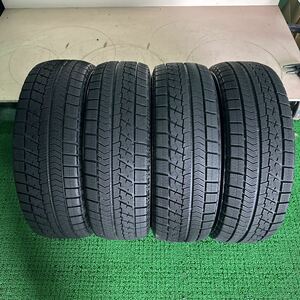 溝ありスタッドレス　215/65R16 ブリヂストンVRX アルファードヴェルファイア C-HR　倉庫保管品　4本セット 良品