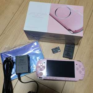 【極上美品/1点難あり】PSP 3000　ピンク　(プレイステーションポータブル)