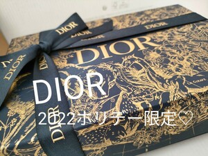 最新ギフトボックス　プレゼント　ディオール　DIOR 　クリスマス　2022ホリデー　限定　箱リボン付き