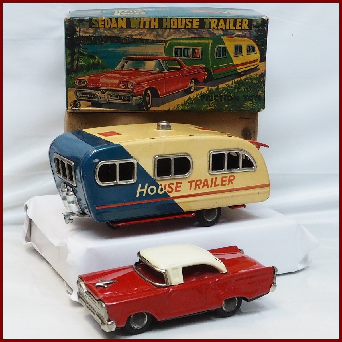 SSSインターナショナル商事【SEDAN WITH HOUSE TRAILER セダン ハウス トレーラー】ブリキ ミニチュア自動車ミニカー塩野商店【箱付】0257