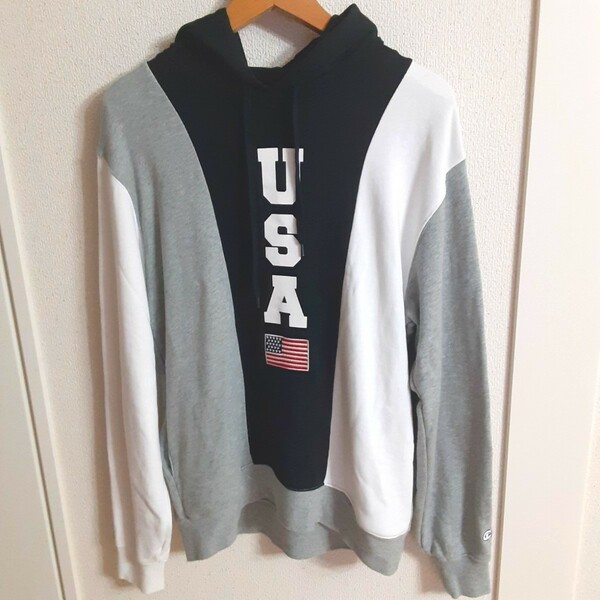 美品　champion USA LOGO 切り替え　プルオーバーパーカー　星条旗　刺繍ワッペン スウェットパーカー