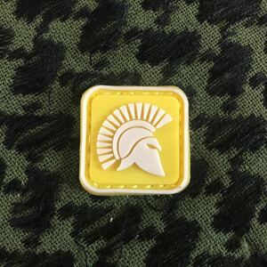 ローマ武士　黄色PVC パッチ　ワッペン　ベルクロ　サバゲー　