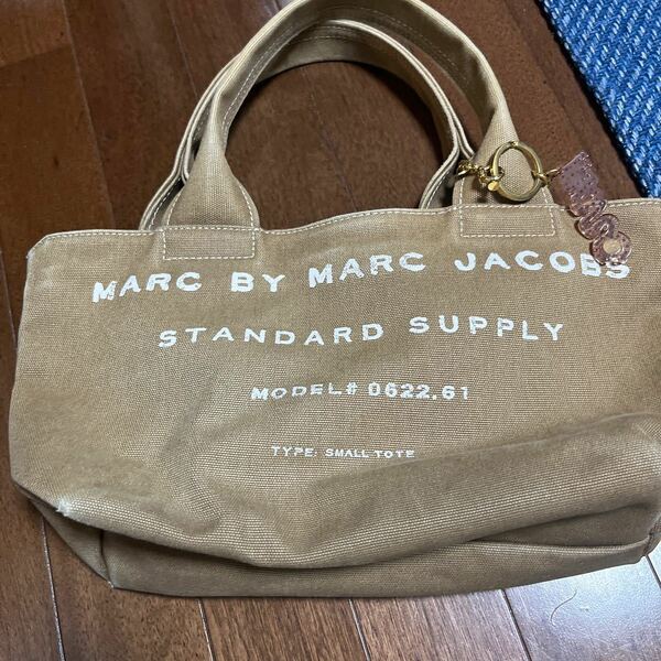 MARC BY MARC JACOBS マークバイマークジェイコブス キャンバストートバッグ トートバッグ MARC JACOBS