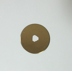 ロータリーカッター用直径45mmチタンコーティング替刃2枚セット（円形刃、新品）