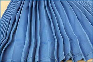 トラックカーテントラック用品 プリーツセンターハイルーフ カーテン 巾120cmｘ140cm（2枚入り） コバルトブルー