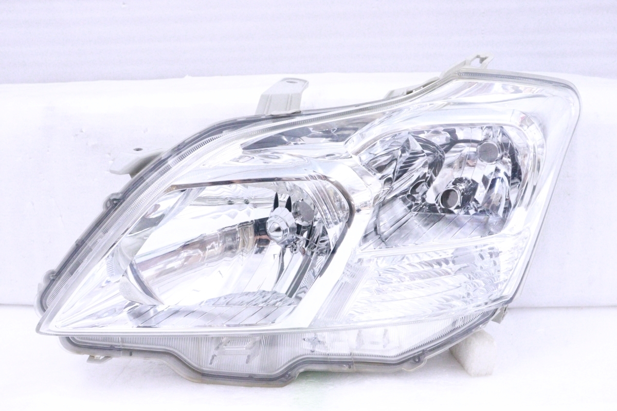 最新作の アリオン/プレミオ社外 nzt260プリミオ新品社外右左ヘッド
