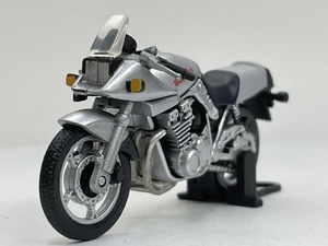 ■★UCC　ヨシムラism　ディスプレイ用リアルモデル　6　SUZUKI　GSX1100S　KATANA　（1/42スケール）