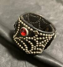 [TRYGOD] Studs Spider Leather bracelet スパイダーネット スタッズバングル ブレスレット ブラック トライゴッド_画像2