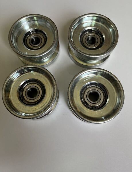 新品(4個) クボタ コンバイン用 ローラーアッシ 65