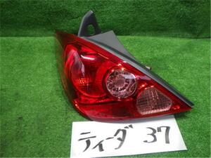 日産 純正 ティーダ 《 C11 》 左テールランプ 26555-ED00B P40200-22023595