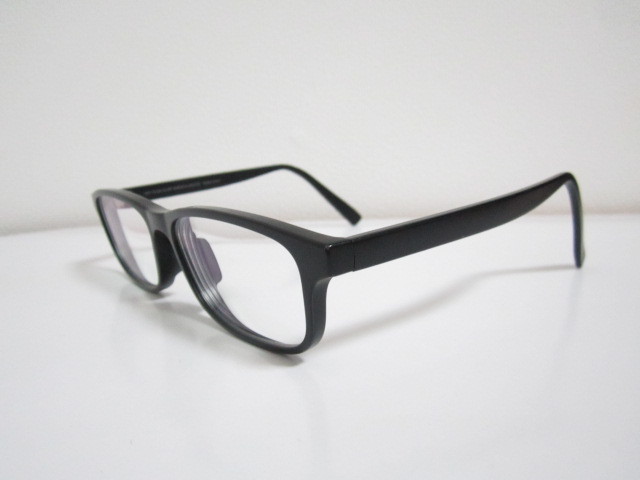 海外販売× 999.9 M29 9010 ブラック.マットブラック 美品 眼鏡 | www