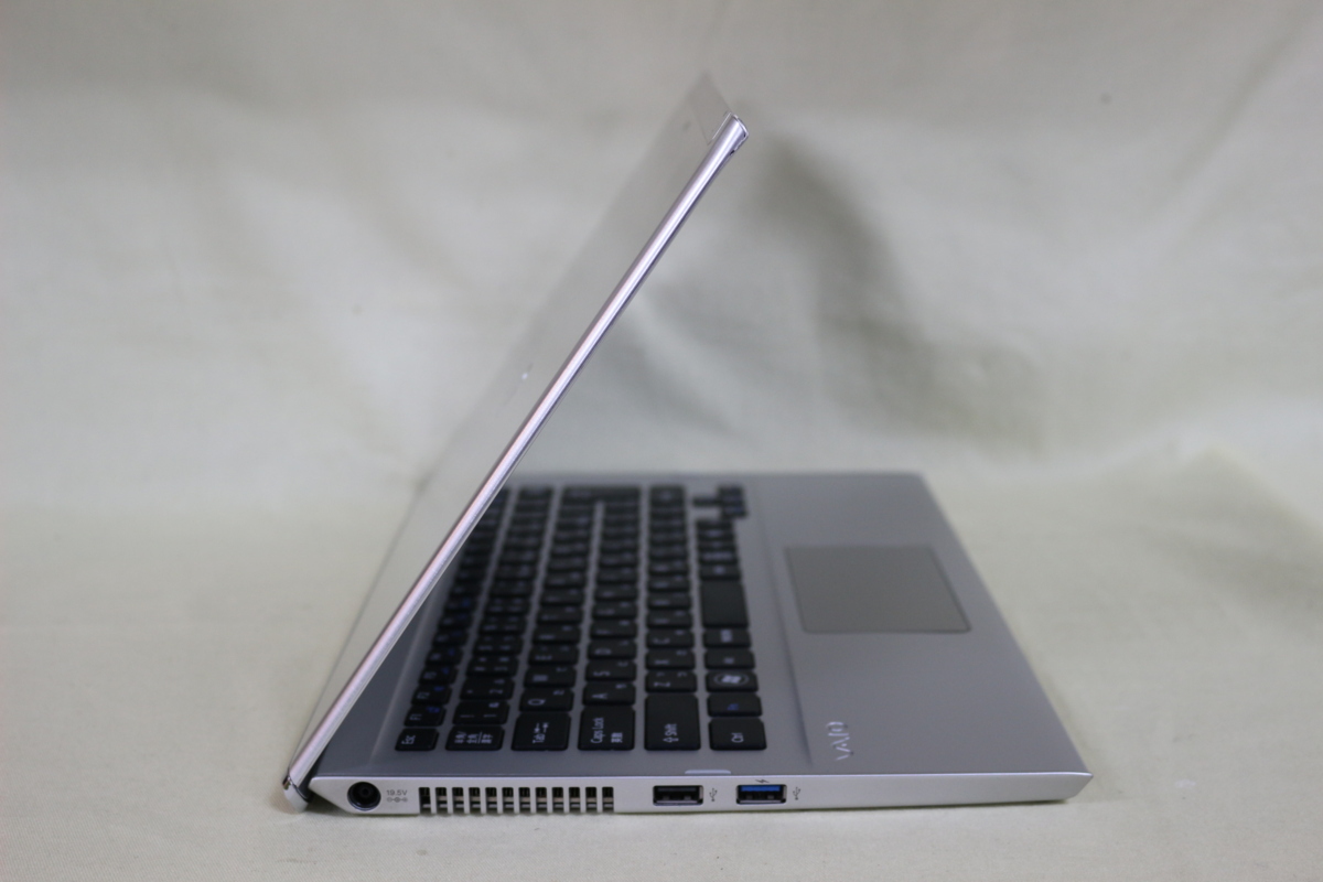 現状品ノートパソコン SONY VAIO SVT1311AJ Windows10 COREi5 現状品ノートパソコン SONY VAIO SVT1311AJ Windows10 COREi5