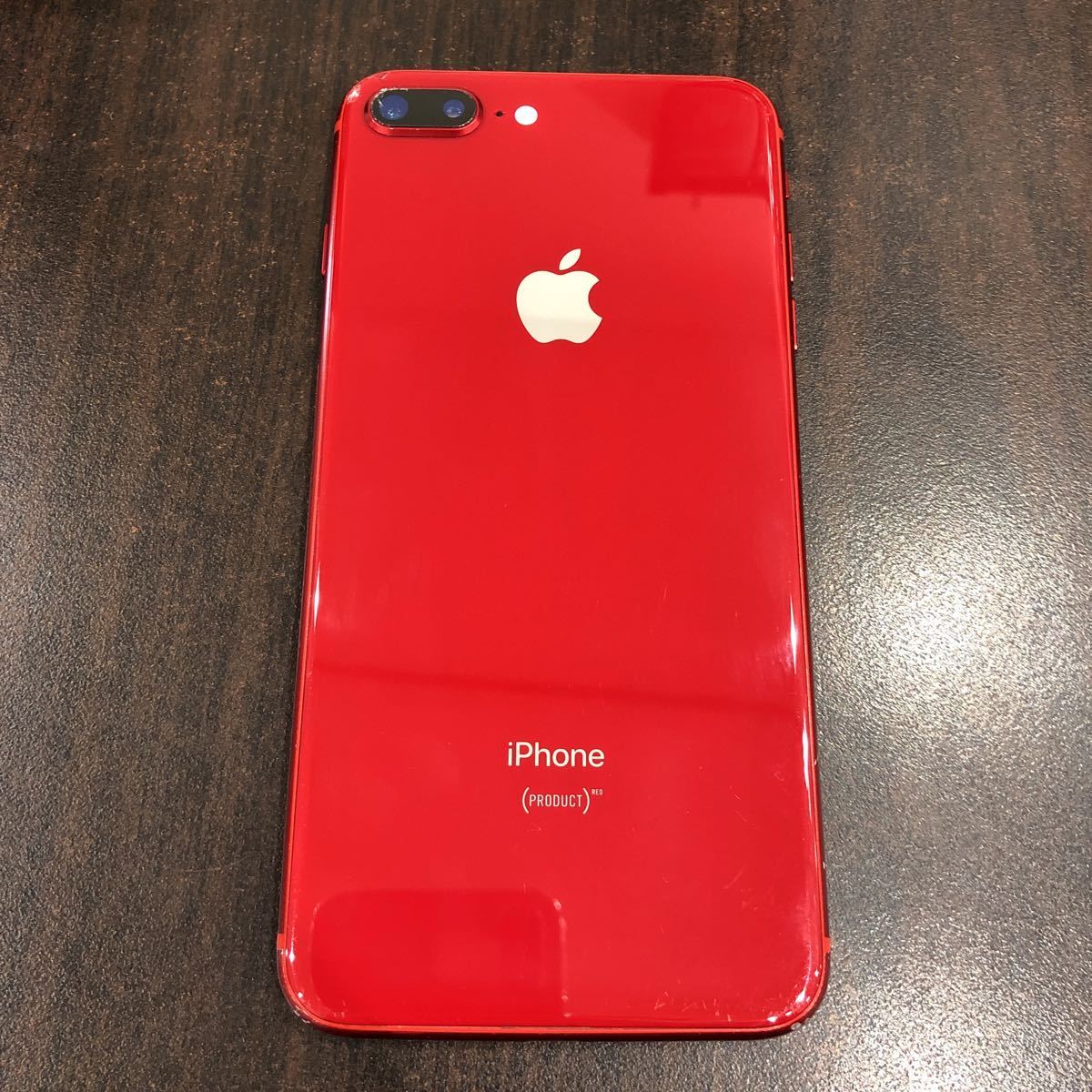 限定モデル iPhone8puls SIMフリー 赤256GB スマートフォン本体